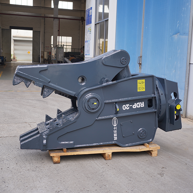 Rotation Pulverizer